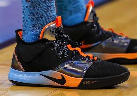 Nike pg 3